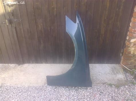 Levý přední blatník pro Audi A6 4F