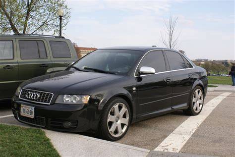 IFCAR, Public domain, via Wikimedia Commons - Fotografie Audi S4 S4 Avant (8E, B7)