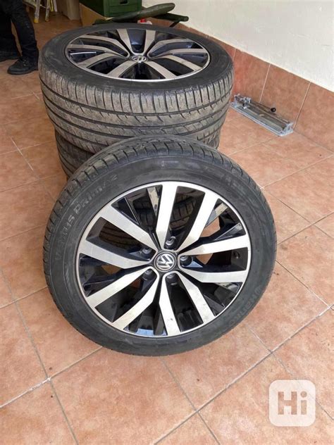 Sada ALU kol s pneumatikami pro Mitsubishi Carisma.