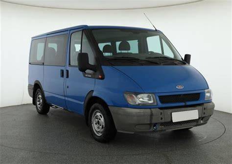 Infografika: Srovnání katalyzátorů podle motoru Ford Transit a souvisejících verzí