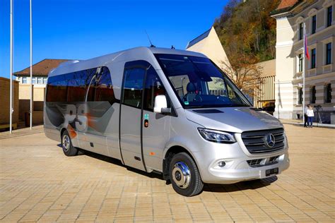 Interiér autobusu Mercedes-Benz Sprinter Travel