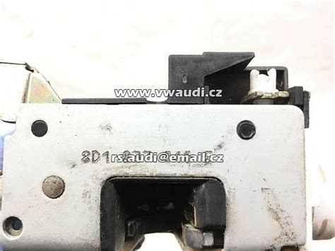 Schéma demontáže tapecu dveří Audi A4