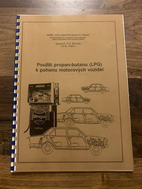 Infografika: Evoluce pohonu vozidel od páry k motoru a klínu