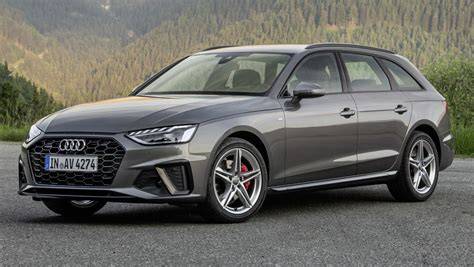 Fotografie z otevření quattro baru a premiéry Audi A4