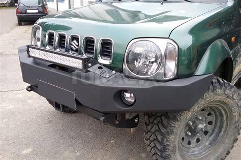 přední podběh Suzuki Jimny