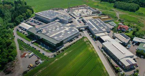 Mapa: továrny KW Automotive a ST Suspensions