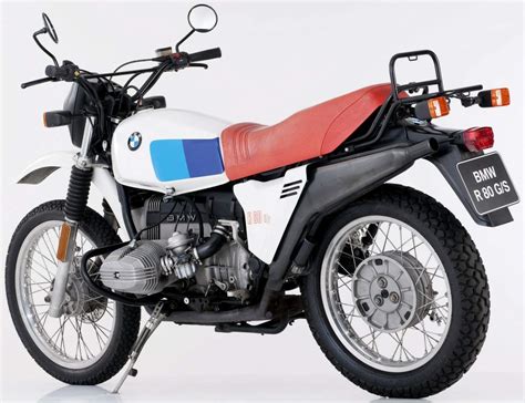 Historický snímek motocyklu BMW R 80 G/S, zakladatele řady GS
