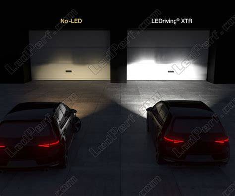 graf porovnání světlometů před a po instalaci LED