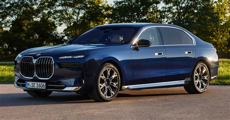 BMW řady 7 G70 - vzhled a propojení technologií