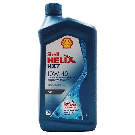 Infografika: Složení Shell Helix HX7 10W-40 a jeho aktivní čistící technologie