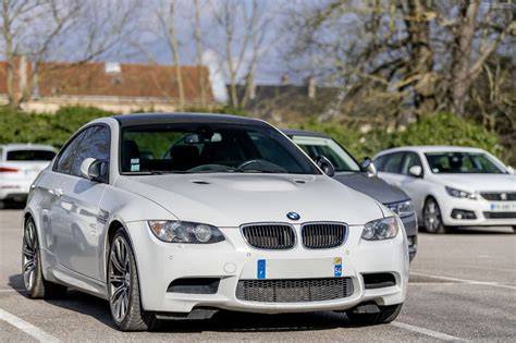 Vizualizace výškově stavitelného podvozku a jeho montáže na BMW E92