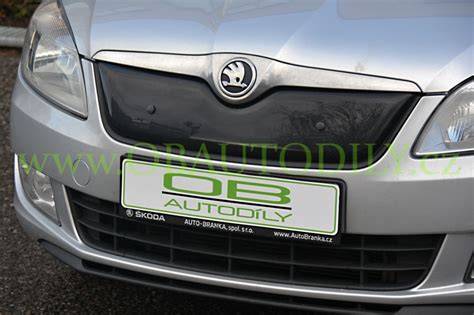 zimní clona Škoda Fabia II montage detail