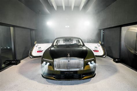 historický snímek Rolls-Royce