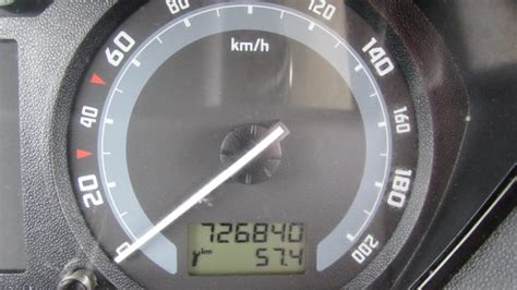 Foto sportovního tachometru