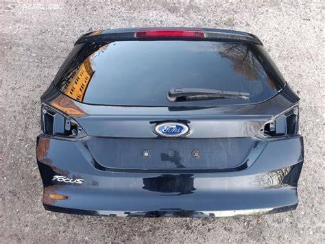 ikonická zarážka dveří ford focus kombi