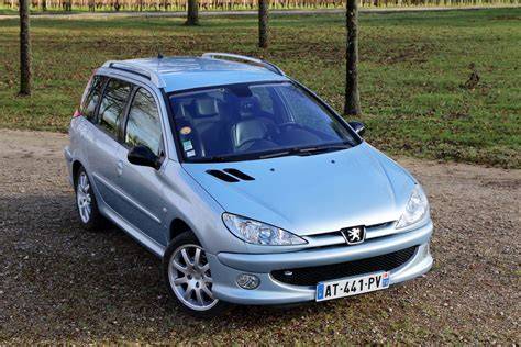 Kovový model Peugeot 206 SW detail karoserie