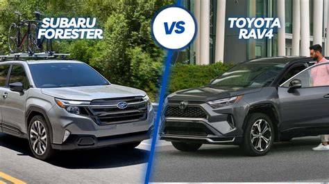 Infografika: Rozdíly v rozměrech a jízdních charakteristikách Toyota RAV4 vs Subaru Forester