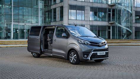 Mapa rozložení dílů: Toyota Proace a Spacetourer - kde hledat podélné díly