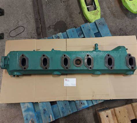 Illustration of Volvo Penta exhaust system setup