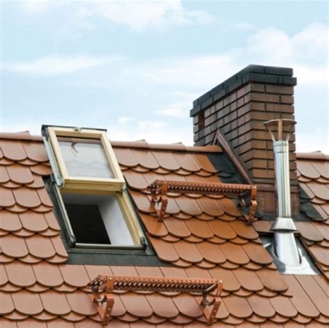 Různé typy střešních boxů na autech