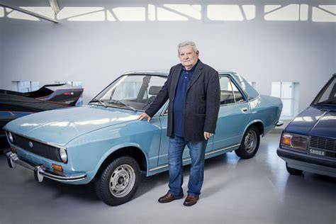 Foto: Stanislav Cinkl u modelu prototypu