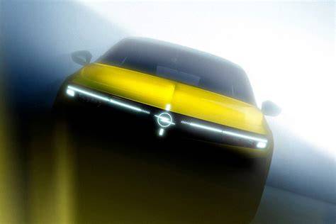 Vizualizace nové frontální masky Opel Vizor na Astru L