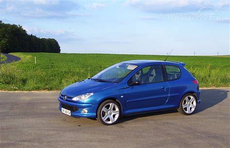 Fotografie Peugeot 206 RC v modré metalízě
