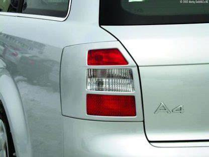 Obrázek ukazuje typický vzhled zadních čirých světel pro Audi A4 B6 Avant a Limousine
