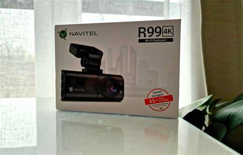 Navitel R99 4K - 4K přední a Full HD zadní kamera
