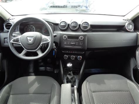 Interiér nové Dacie Duster s modernizovanou palubní deskou