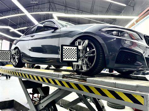 Infografika: Vysvětlení mechanismu výškového a tuhostního nastavení ST XA