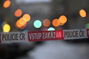 ilustrační foto policejního zásahu a zajištění drog