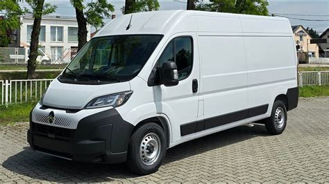 Přední část vozu Citroën Jumper s aerodynamickými prvky