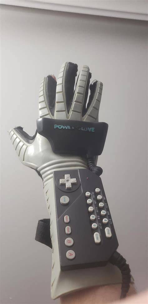 Power Glove a Ride DNA - ukázka zařízení