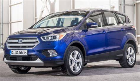 Infografika: Přehled motorizací Ford Kuga a jejich parametry