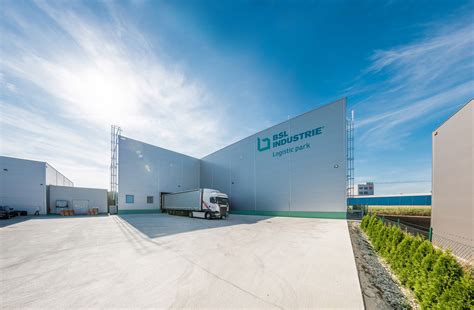 Logistické centrum společnosti Polcar