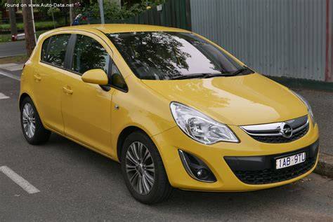 Infografika: Přehled verzí motorů Opel Corsa D (Facelift 2011) a jejich parametry