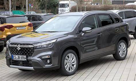 Infografika: Porovnání verzí S-Cross III