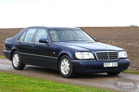 Infografika: Schéma motorů a verzí W140 (S 280, S 400, S 500, S 600, TD)