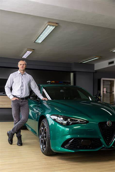 Alfa Romeo servisní centrum a vybavení