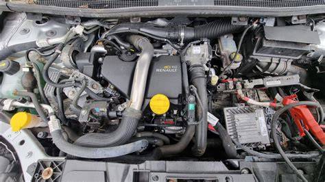 Porovnání spotřeby a otáček: 1.5 dCi vs 1.2 16V