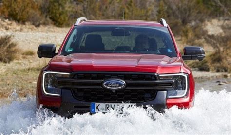 Infografika: typy ochranných rámů pro Ford Ranger a jejich kompatibilita