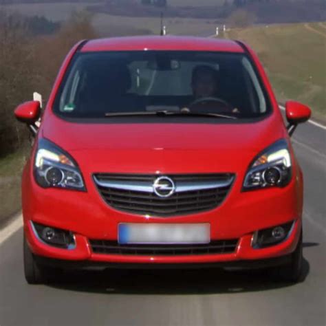 Infografika: Jak rozpoznat kompatibilitu loketní opěrky s modelem Opel Meriva B