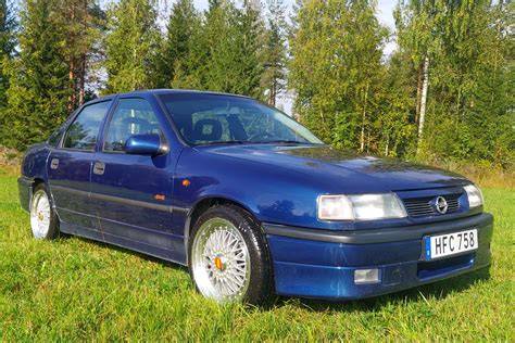 Fotografie: Vectra V6 a Vectra Turbo 4x4