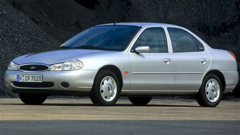 obrázek: Ford Mondeo 1.8 16V - technické parametry a rozměry