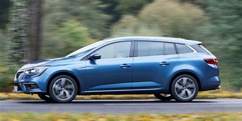 Obrysové schéma a rozměrové porovnání Renault Mégane Grandtour a konkurentů