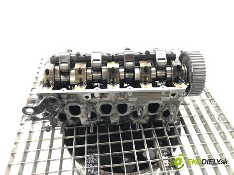 Detail hlavy válců motoru BMW M4 s prvky vyrobenými pomocí 3D tisku