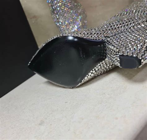 Designové panáčky NIKI Crystal a Cesare: luxusní vzhled doplněný o krystaly Swarovski