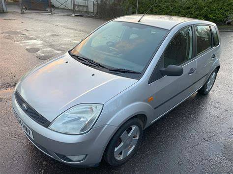 Infografika: Proces výběru a nákupu dílu Ford Fiesta 2004