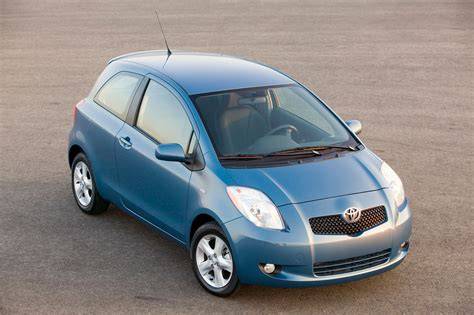 Infografika: Přehled dílů Toyota Yaris 2007 a jejich vzájemná kompatibilita